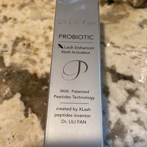 Probiotic Lash enhancer - Picture 3 of 3